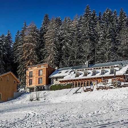 Hotel Modrin 페츠 포트 스네스코우 외부 사진