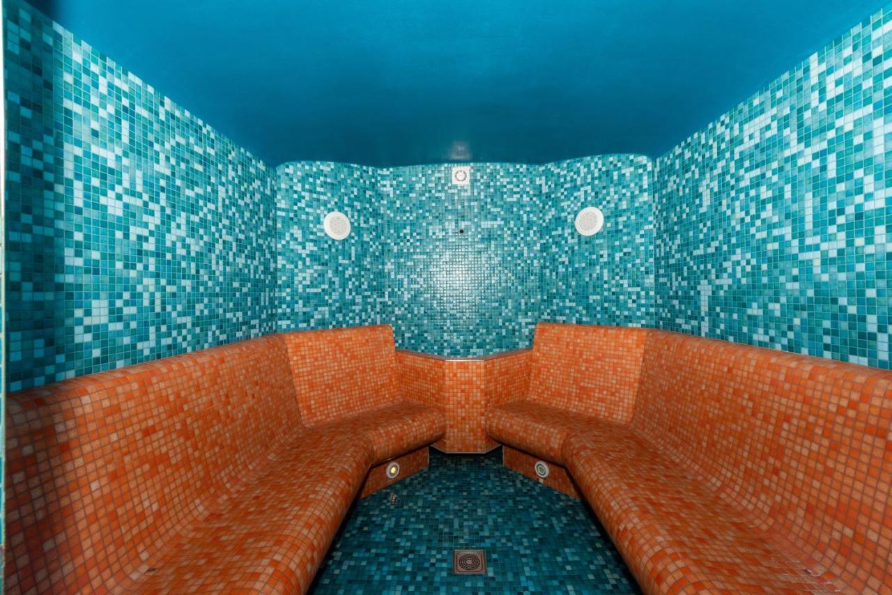 Hotel Modrin 페츠 포트 스네스코우 외부 사진